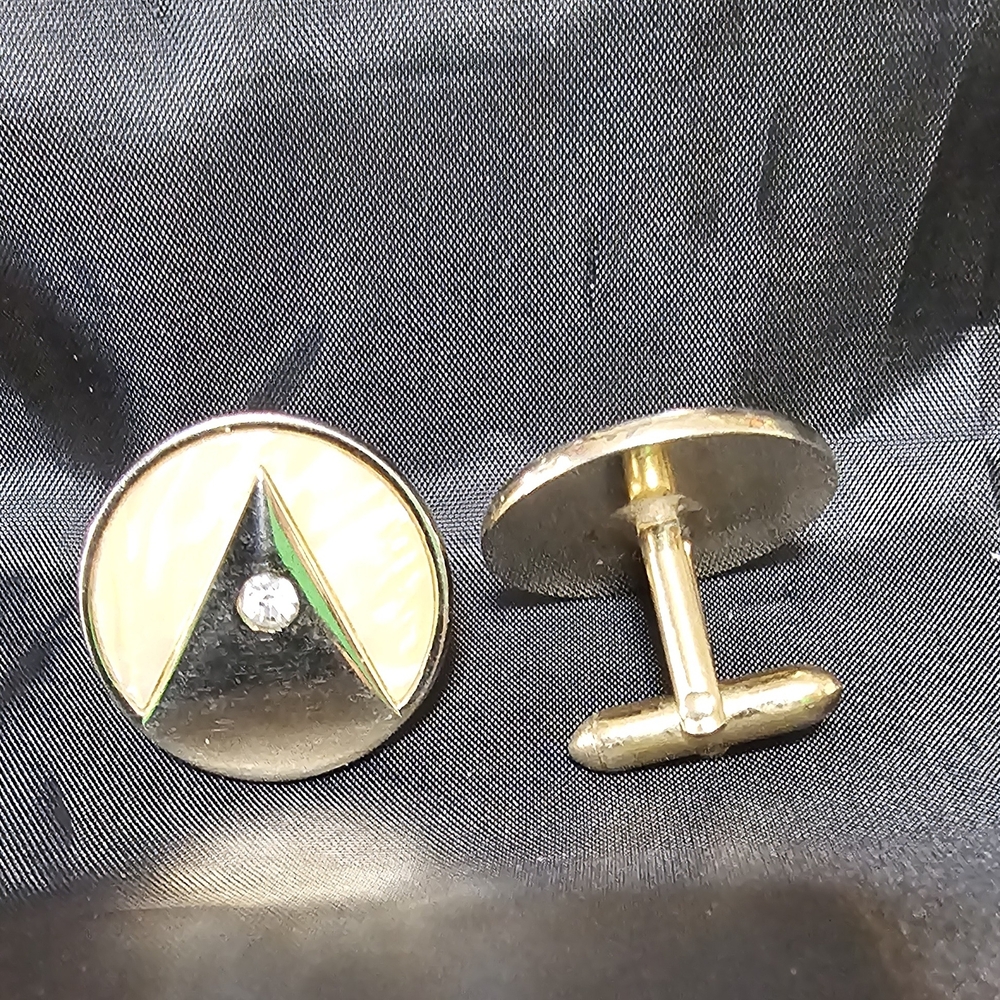 Gold Geometric Cufflinks